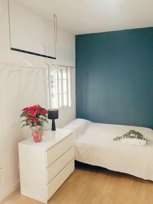 Atico Estudio Con Terraza - Centro Sevilla Екстер'єр фото